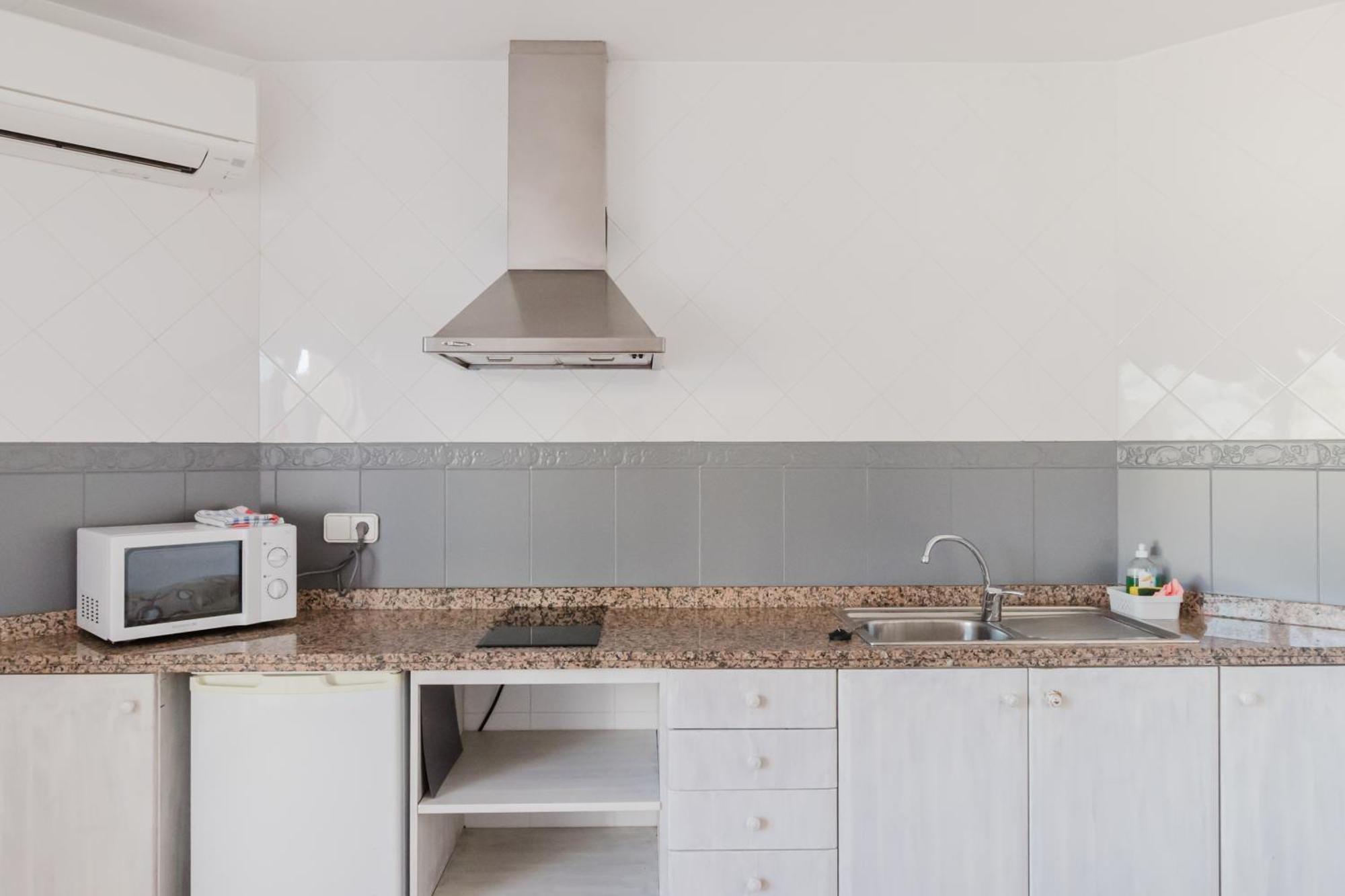 Apartamentos Timon - Emar Hotels Es Pujols Exteriör bild